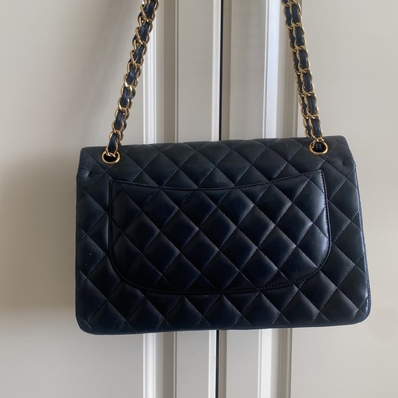 Chanel Jumbo Double Flap - Picture 2 of 8